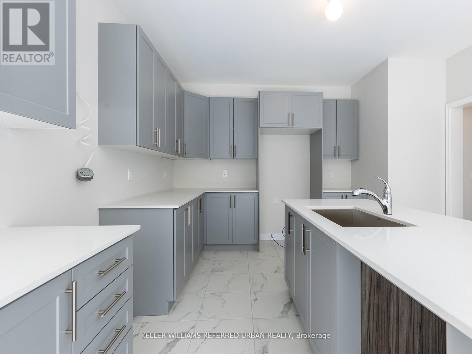 1470 Davis Loop Circle, Innisfil (Lefroy), Ontario  L0L 1W0 - Photo 10 - N13003828