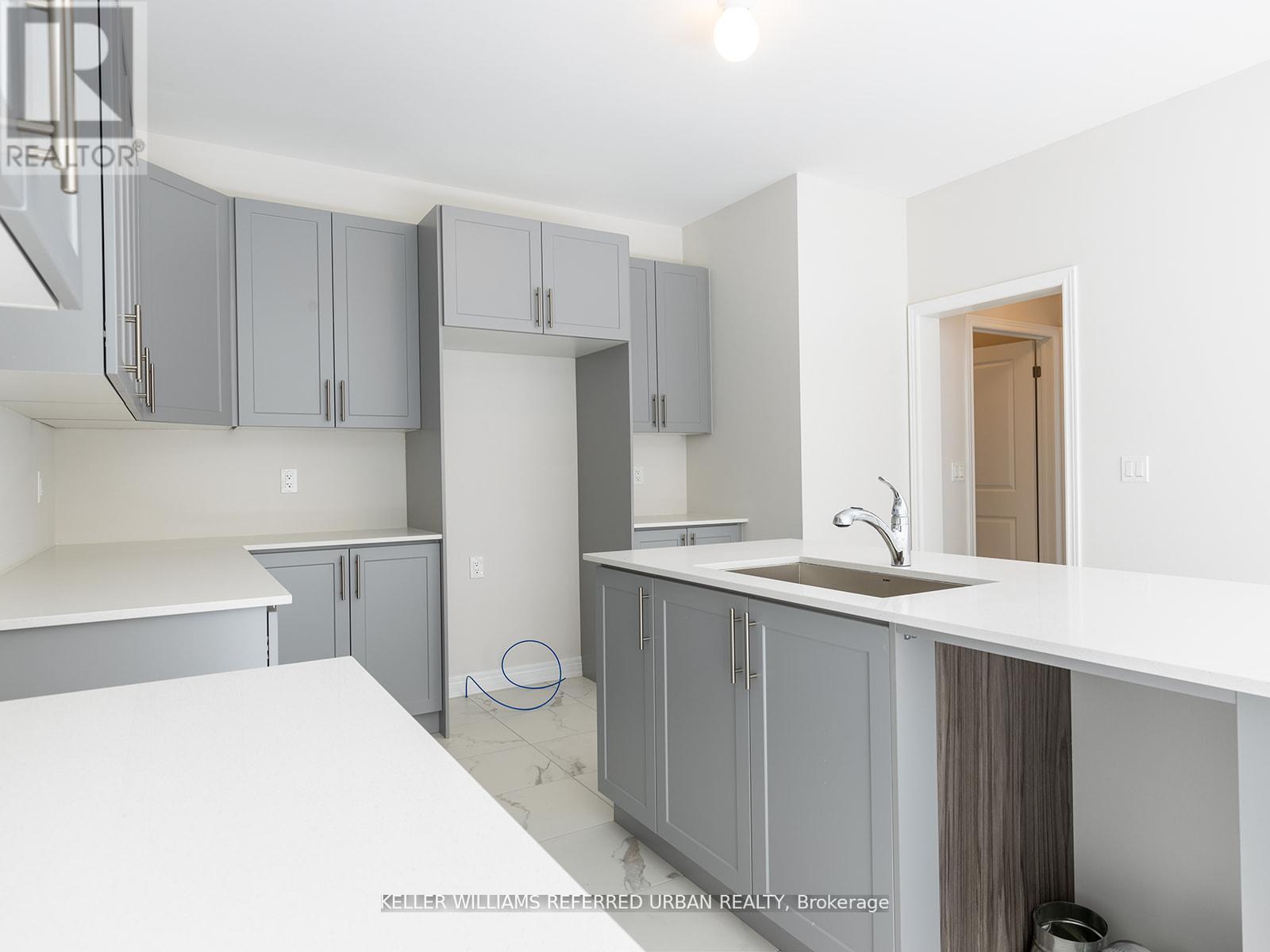 1470 Davis Loop Circle, Innisfil (Lefroy), Ontario  L0L 1W0 - Photo 13 - N13003828