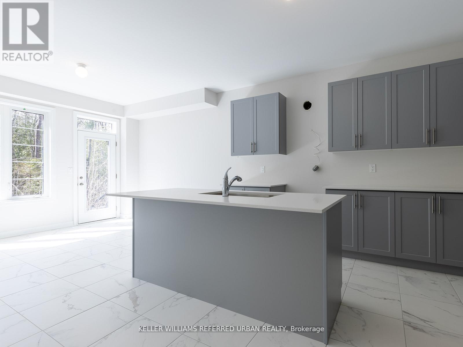 1470 Davis Loop Circle, Innisfil (Lefroy), Ontario  L0L 1W0 - Photo 9 - N13003828