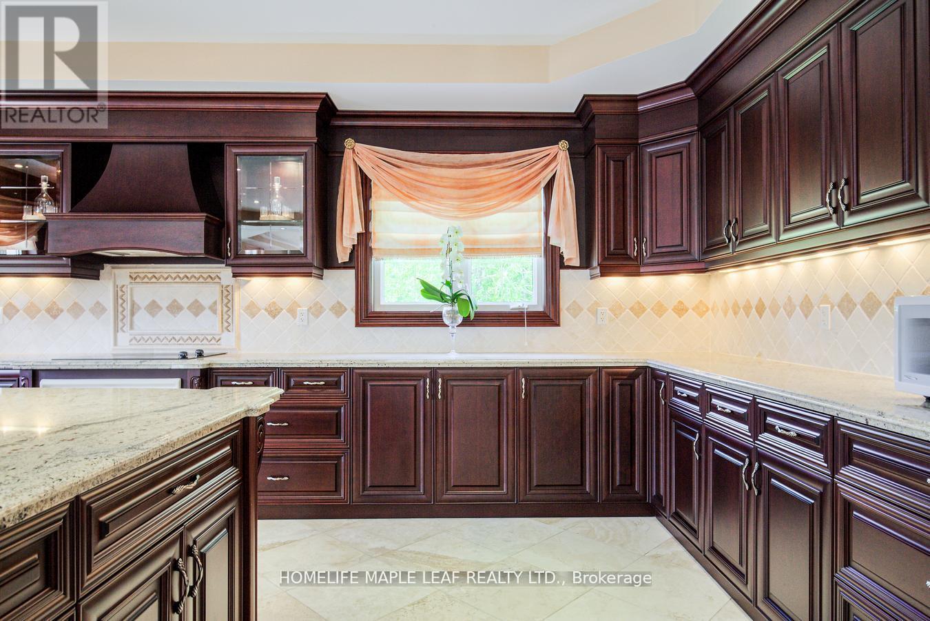 2280 Highway 27, Bradford West Gwillimbury, Ontario  L3Z 2M8 - Photo 11 - N13003894