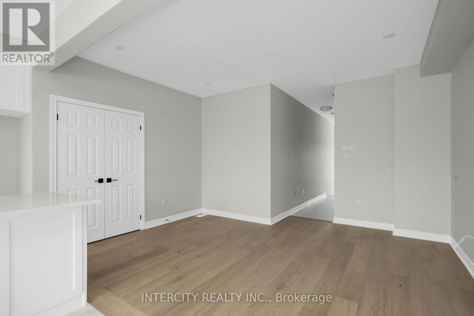 51 Johann Drive, Markham, Ontario  L3S 0G5 - Photo 12 - N13003952