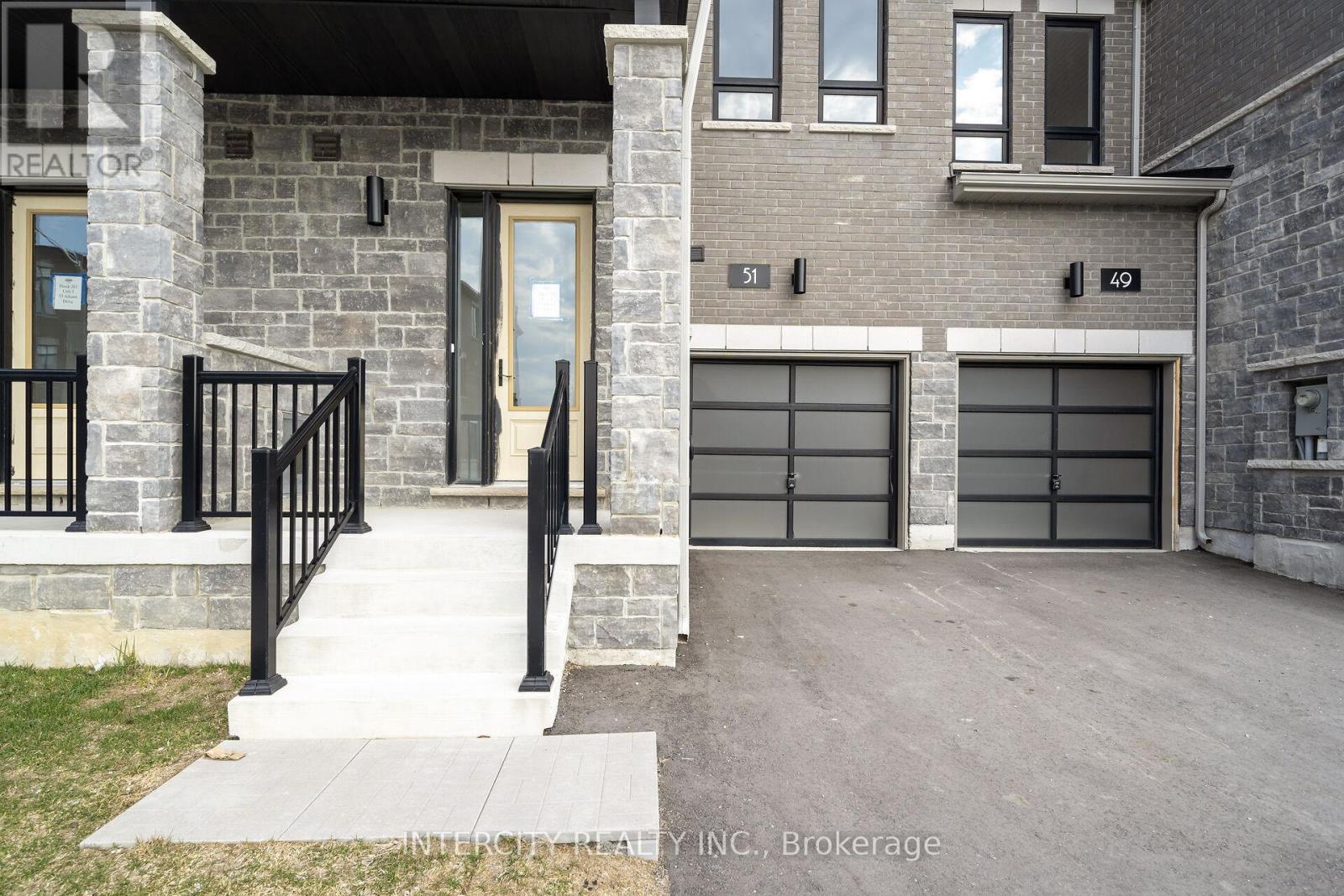 51 Johann Drive, Markham, Ontario  L3S 0G5 - Photo 2 - N13003952