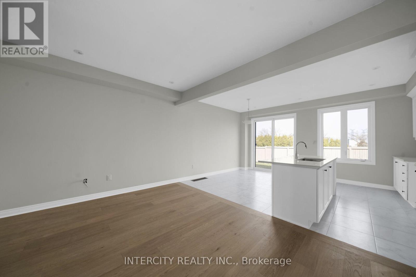 51 Johann Drive, Markham, Ontario  L3S 0G5 - Photo 6 - N13003952