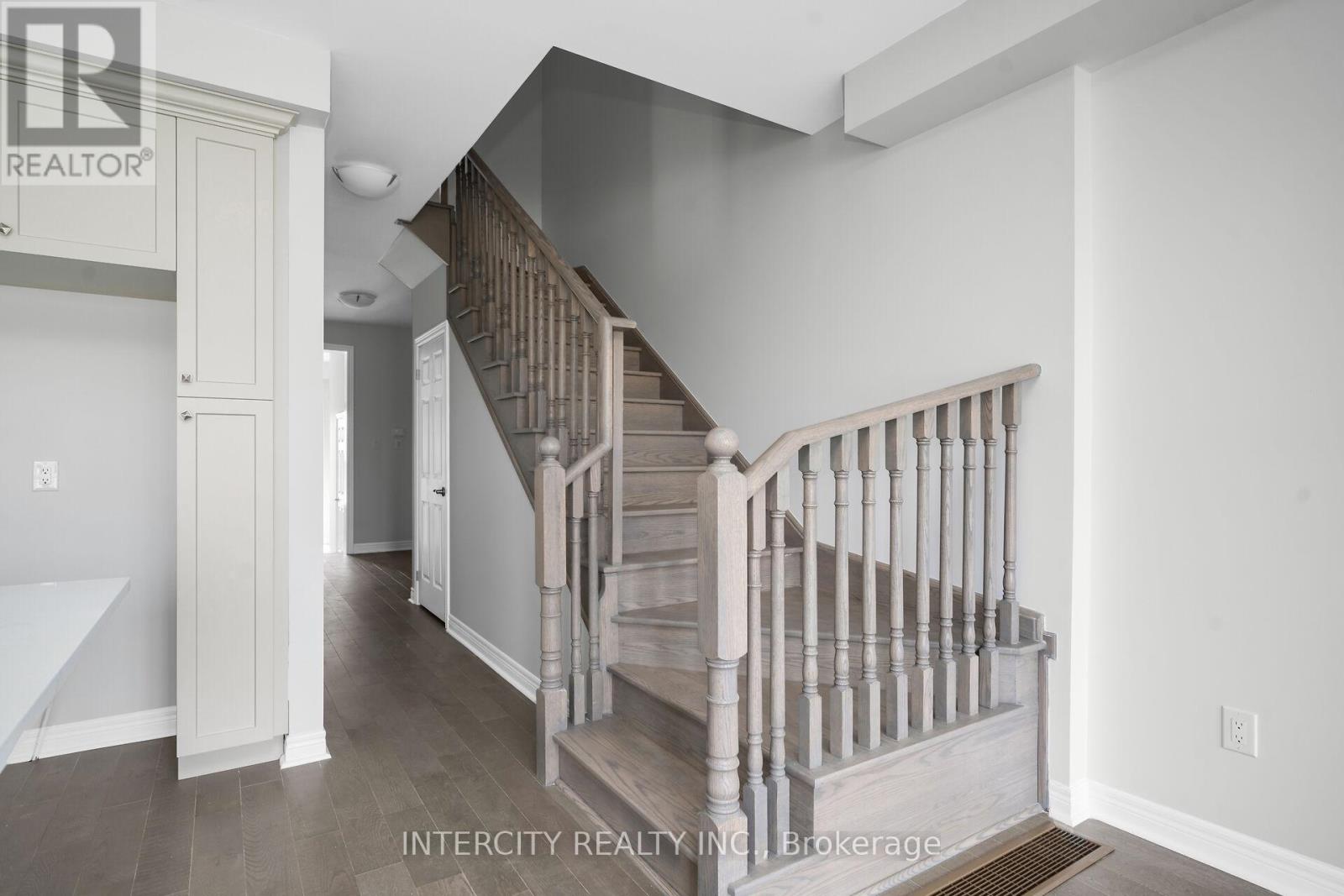 55 Johann Drive, Markham, Ontario  L3S 0G5 - Photo 16 - N13003956