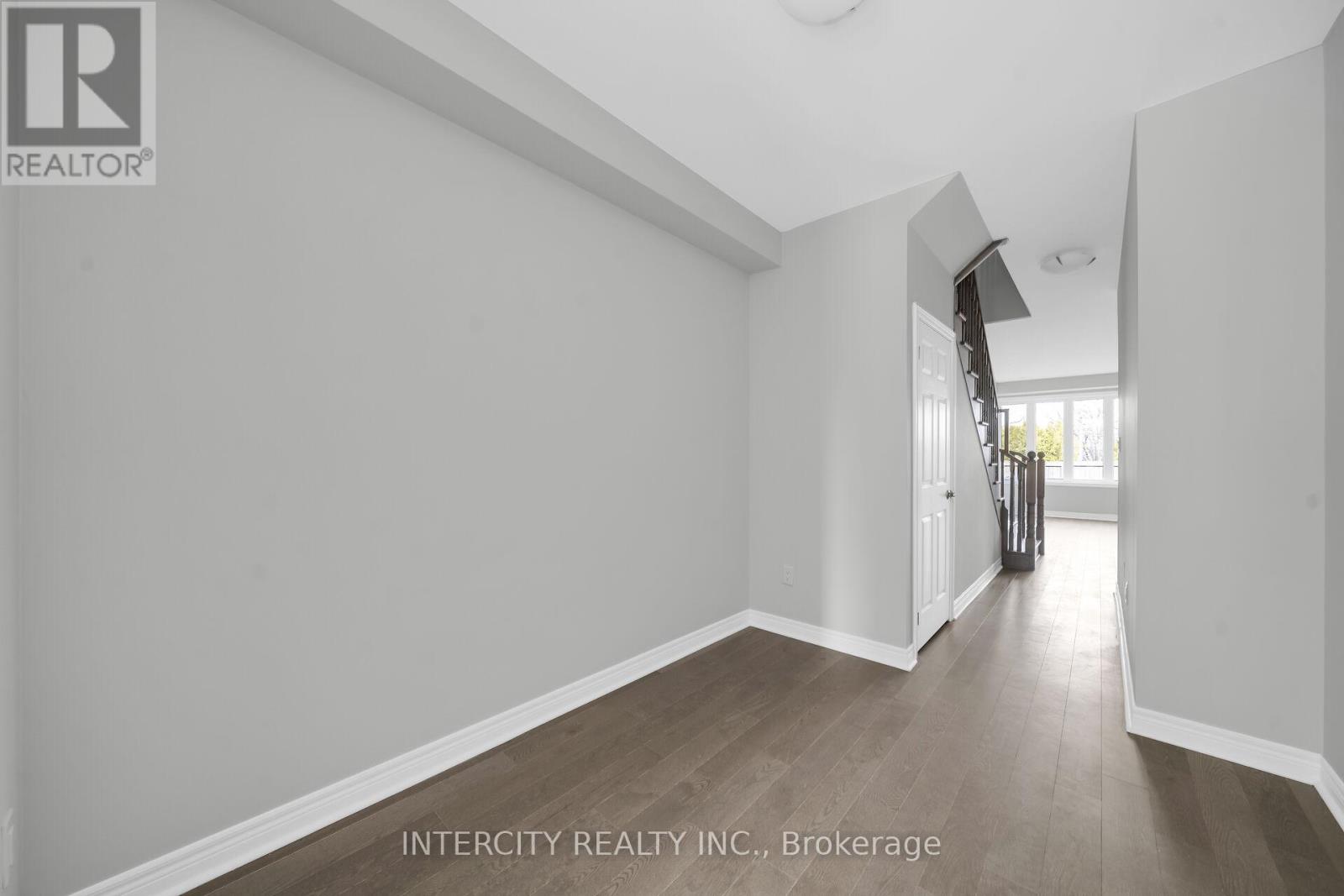 55 Johann Drive, Markham, Ontario  L3S 0G5 - Photo 5 - N13003956