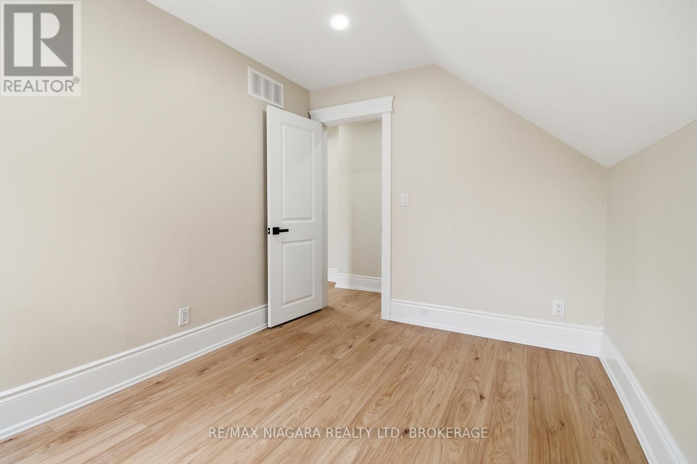 70 Bald Street, Welland, Ontario  L3C 5B9 - Photo 19 - X13002928