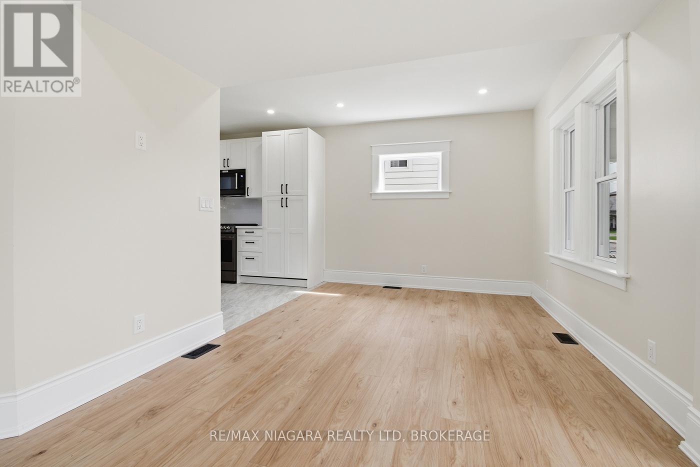 70 Bald Street, Welland, Ontario  L3C 5B9 - Photo 38 - X13002928