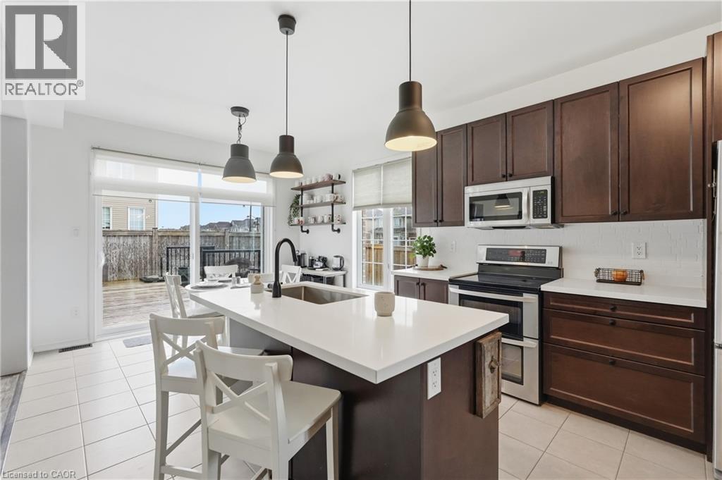 211 Odonnel Drive, Binbrook, Ontario  L0R 1C0 - Photo 12 - 40800990