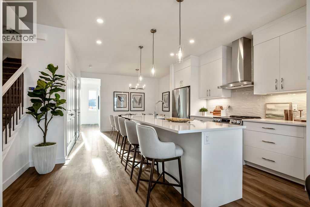 199 Annette Landing, Calgary, Alberta  T3R 2K2 - Photo 11 - A2284190