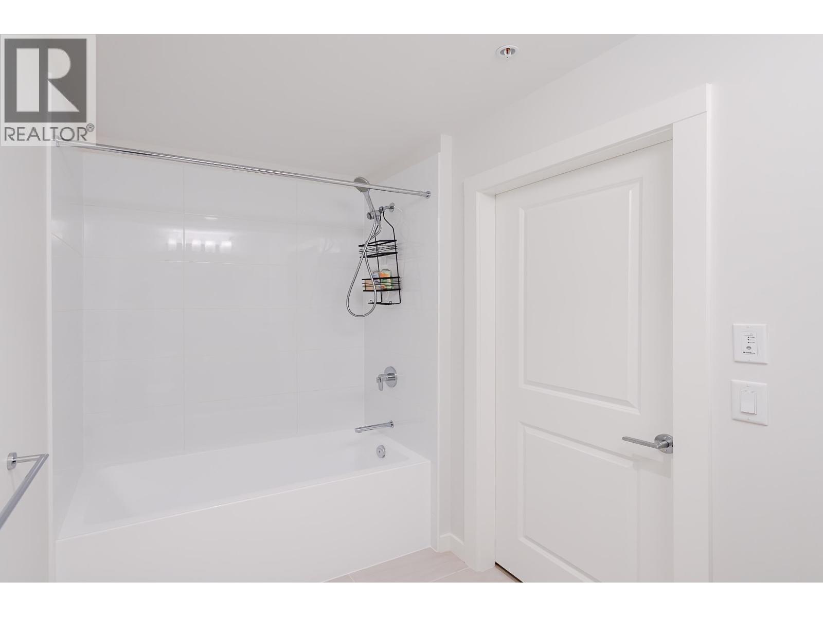 416 6438 Byrnepark Drive, Burnaby, British Columbia  V3N 0J1 - Photo 17 - R3110784