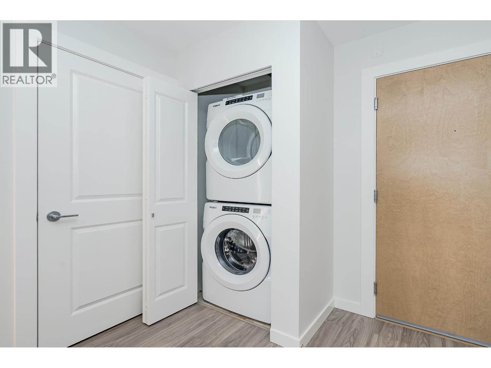 416 6438 Byrnepark Drive, Burnaby, British Columbia  V3N 0J1 - Photo 14 - R3110784