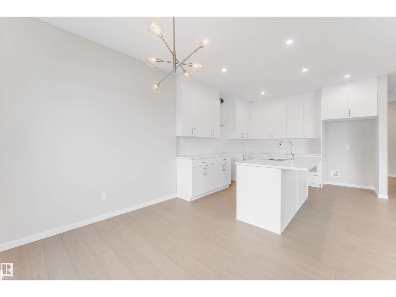 17839 7 St Ne, Edmonton, Alberta  T5Y 4K3 - Photo 6 - E4482443