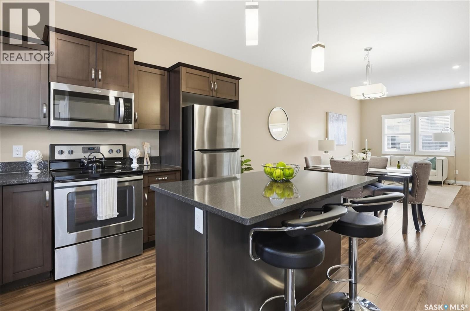 1216 Pringle Way, Saskatoon, Saskatchewan  S7T 0X5 - Photo 10 - SK033036