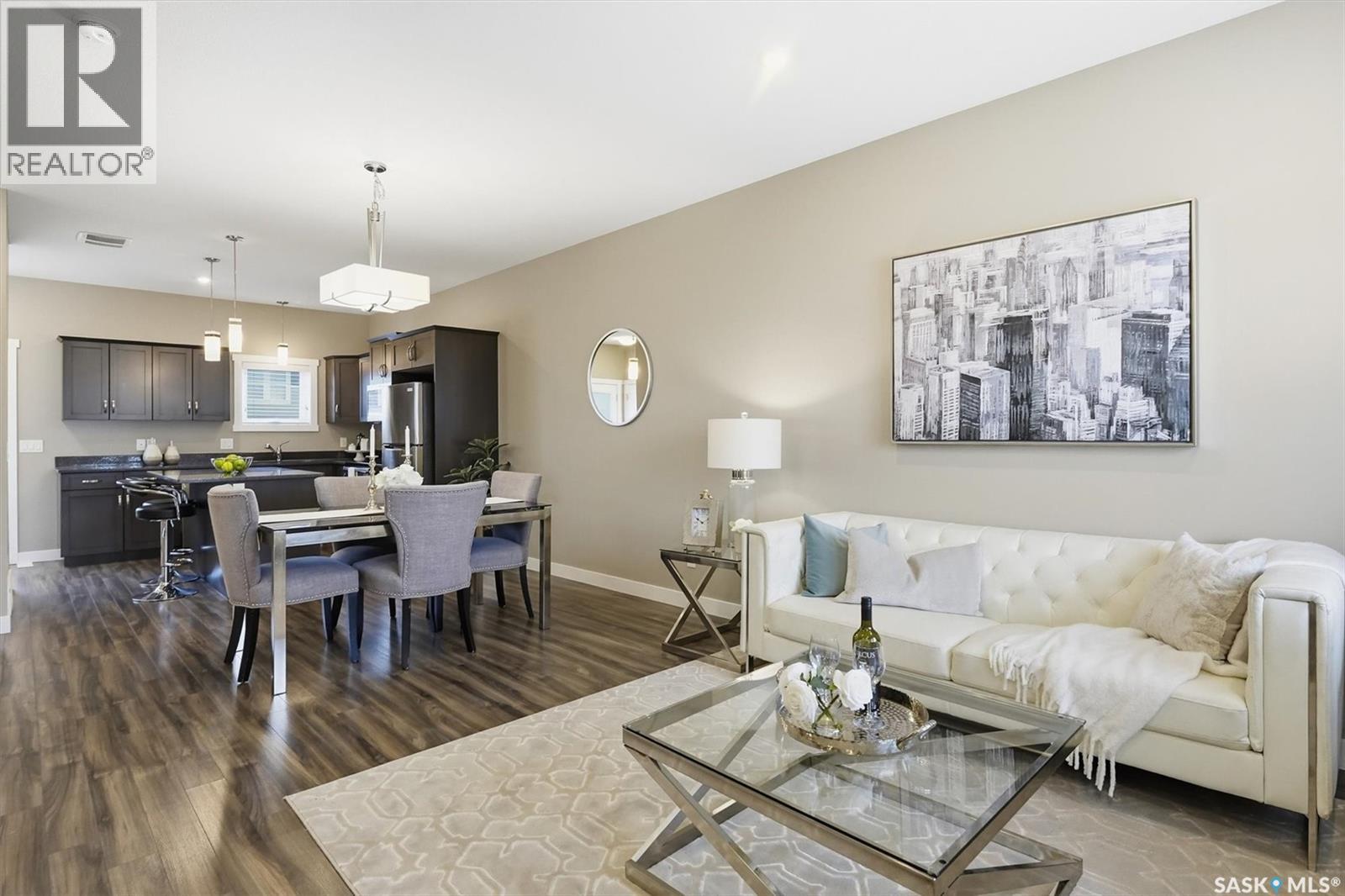 1216 Pringle Way, Saskatoon, Saskatchewan  S7T 0X5 - Photo 2 - SK033036