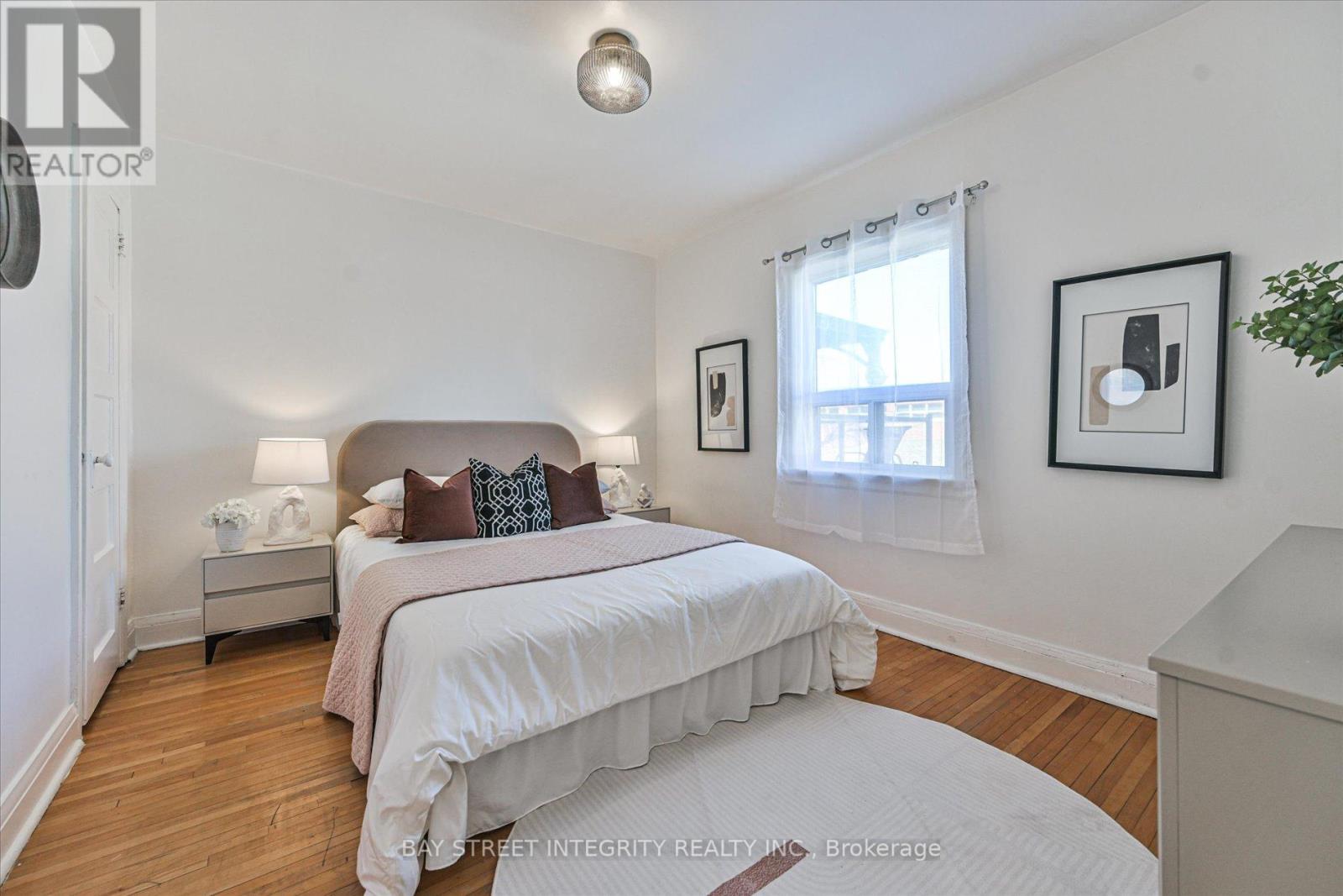 5 Regent Street, Toronto, Ontario  M6N 3N6 - Photo 17 - W13003802