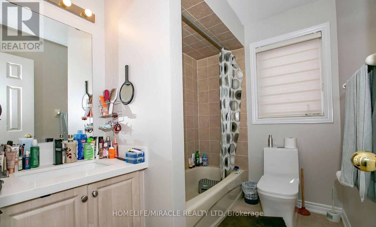 29 Dewridge Court, Brampton, Ontario  L6R 3C1 - Photo 22 - W13003868