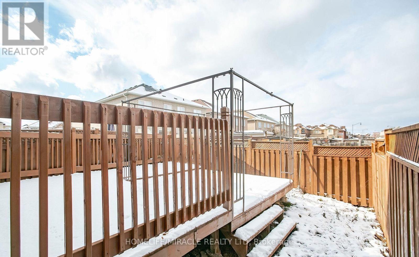 29 Dewridge Court, Brampton, Ontario  L6R 3C1 - Photo 27 - W13003868