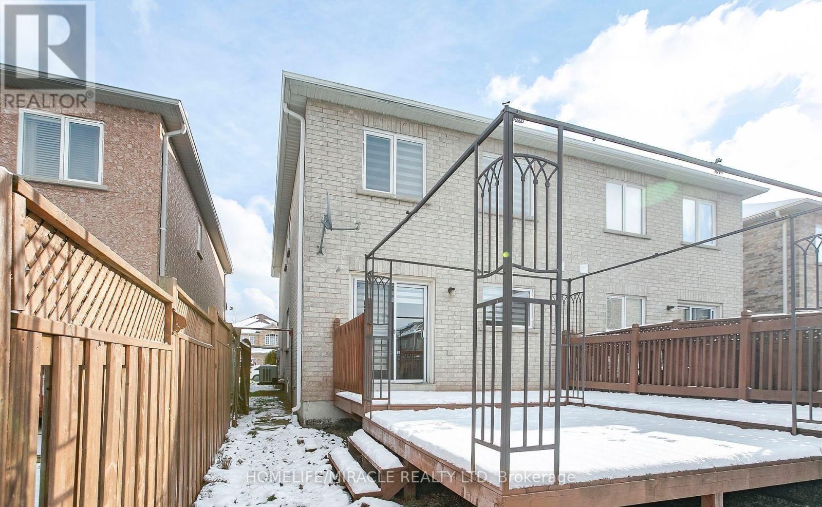 29 Dewridge Court, Brampton, Ontario  L6R 3C1 - Photo 29 - W13003868