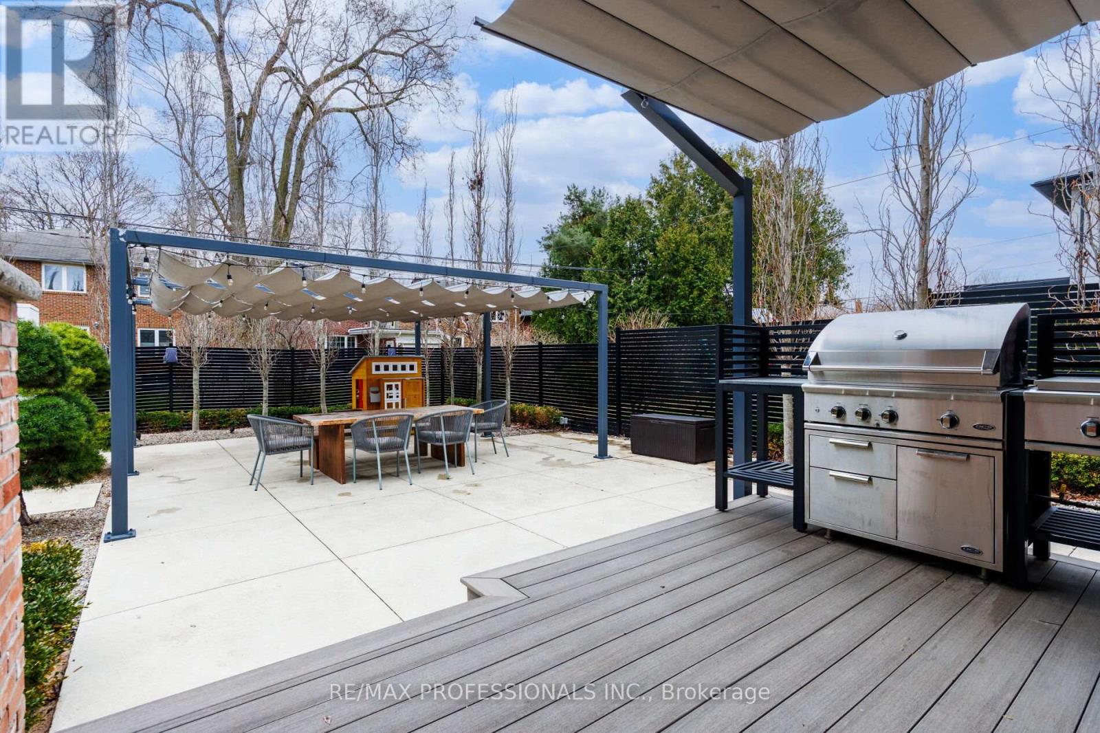 9 Bernice Avenue, Toronto, Ontario  M8Y 1Z5 - Photo 41 - W13003874