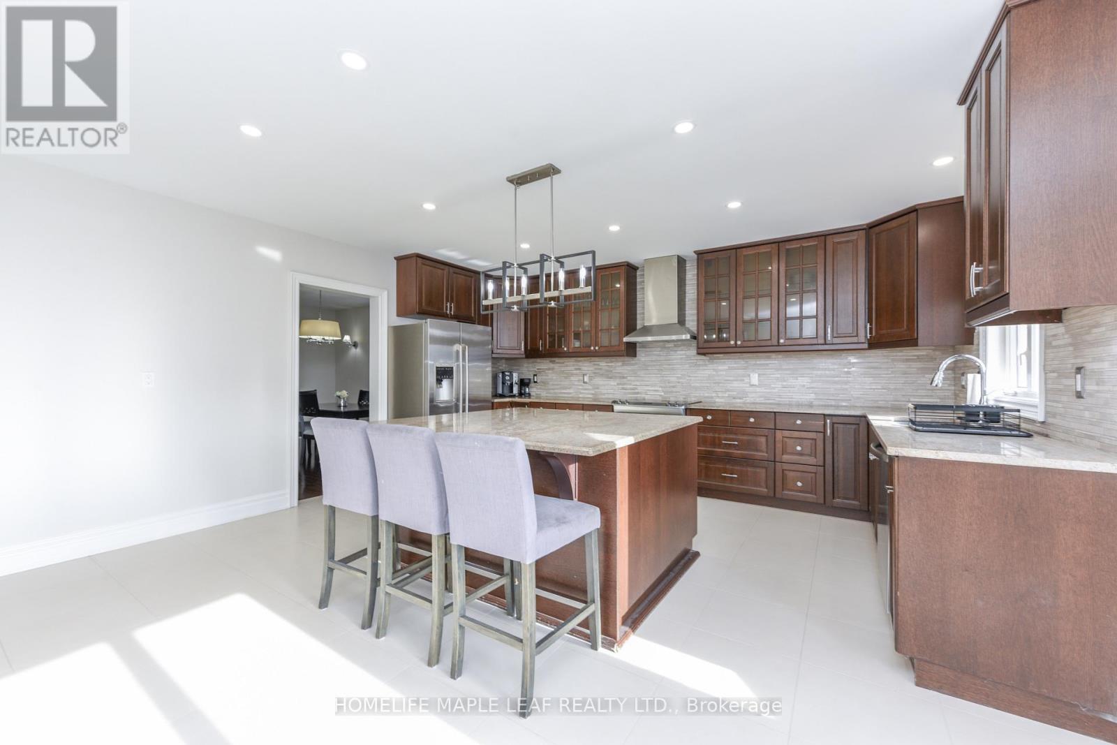 7 Southbury Manor Drive, Caledon, Ontario  L7E 1X7 - Photo 16 - W13003886