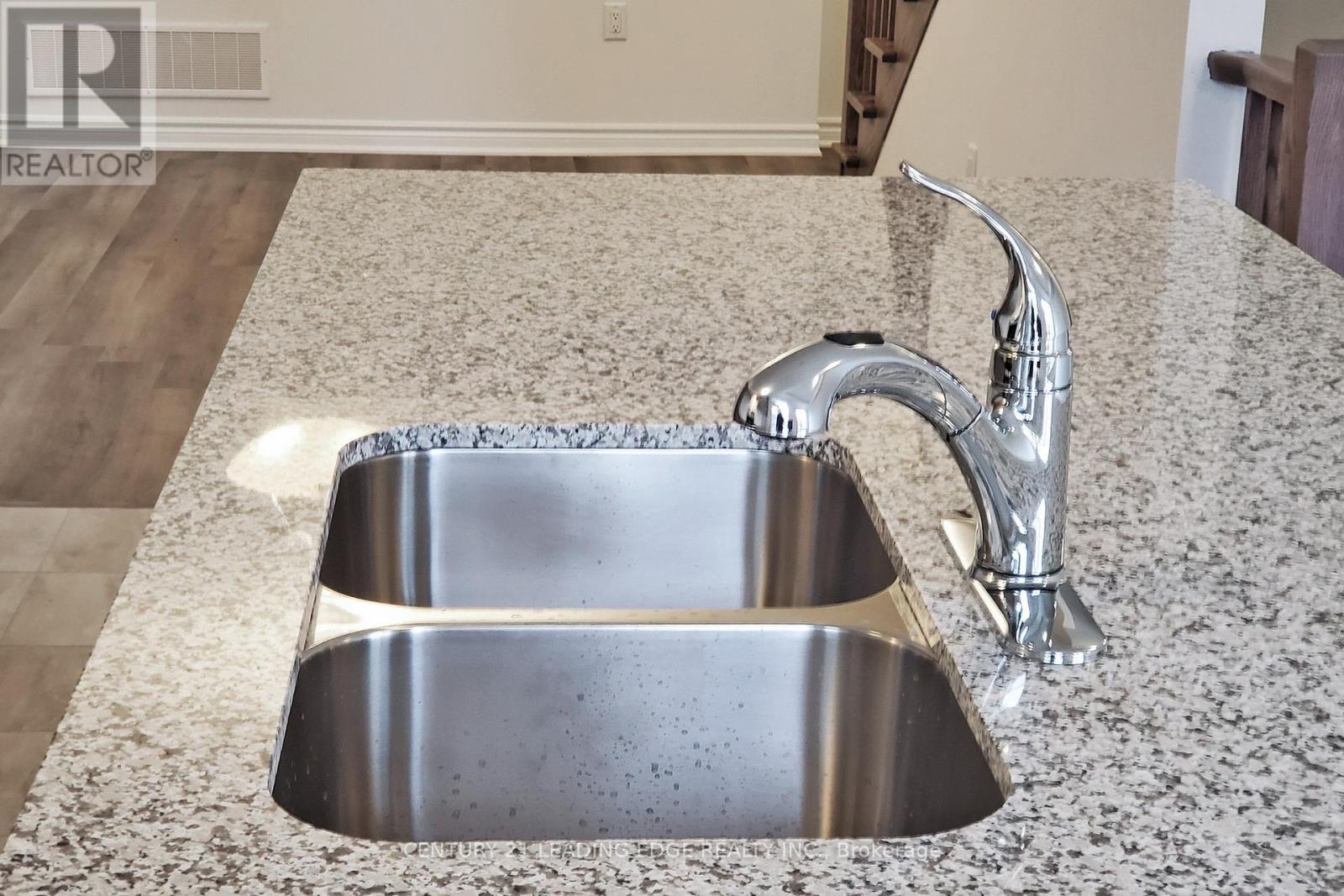 66 Melmar Street, Brampton, Ontario  L7A 5K8 - Photo 15 - W13003898