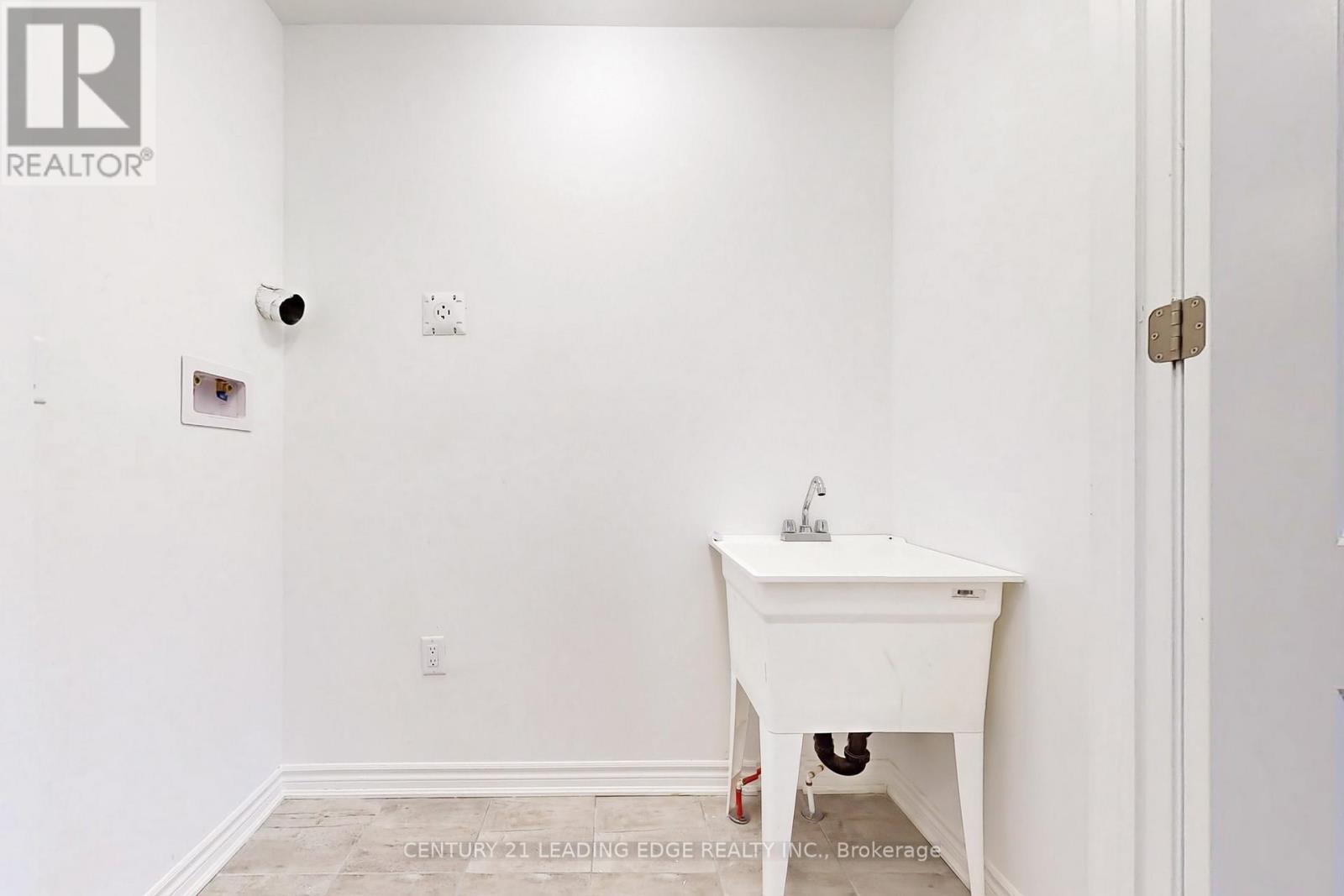 66 Melmar Street, Brampton, Ontario  L7A 5K8 - Photo 20 - W13003898