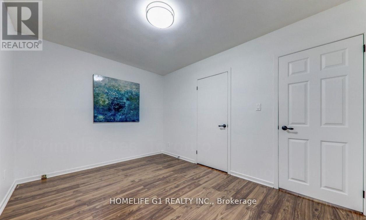 12 Primula Crescent, Toronto, Ontario  M9L 1K1 - Photo 7 - W13003900