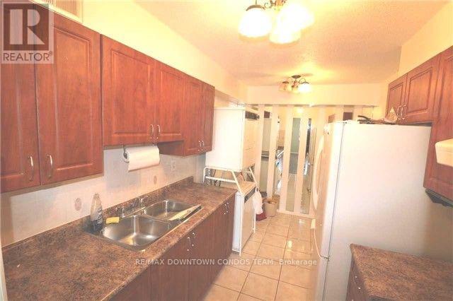 1004 - 10 Tobermory Drive, Toronto, Ontario  M3N 2Y5 - Photo 2 - W13003932