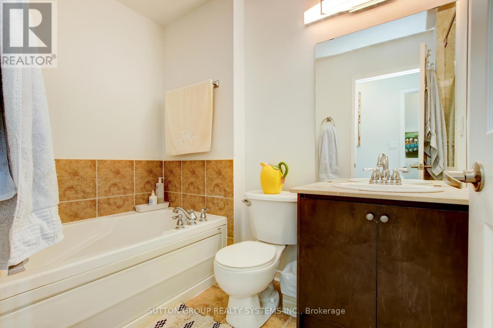 85 - 119b The Queensway, Toronto, Ontario  M6S 5B7 - Photo 37 - W13003960