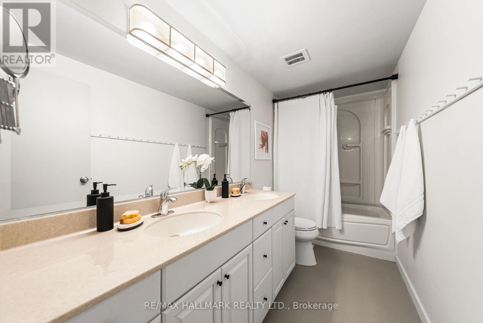 619 Timber Lane, Burlington, Ontario  L7L 4B1 - Photo 22 - W13003992