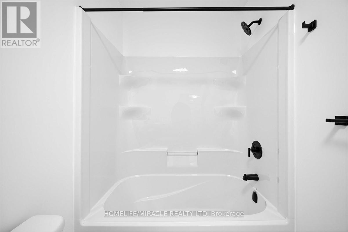 3 - 148 Glenlake Avenue, Toronto, Ontario  M6P 1E7 - Photo 22 - W13004014