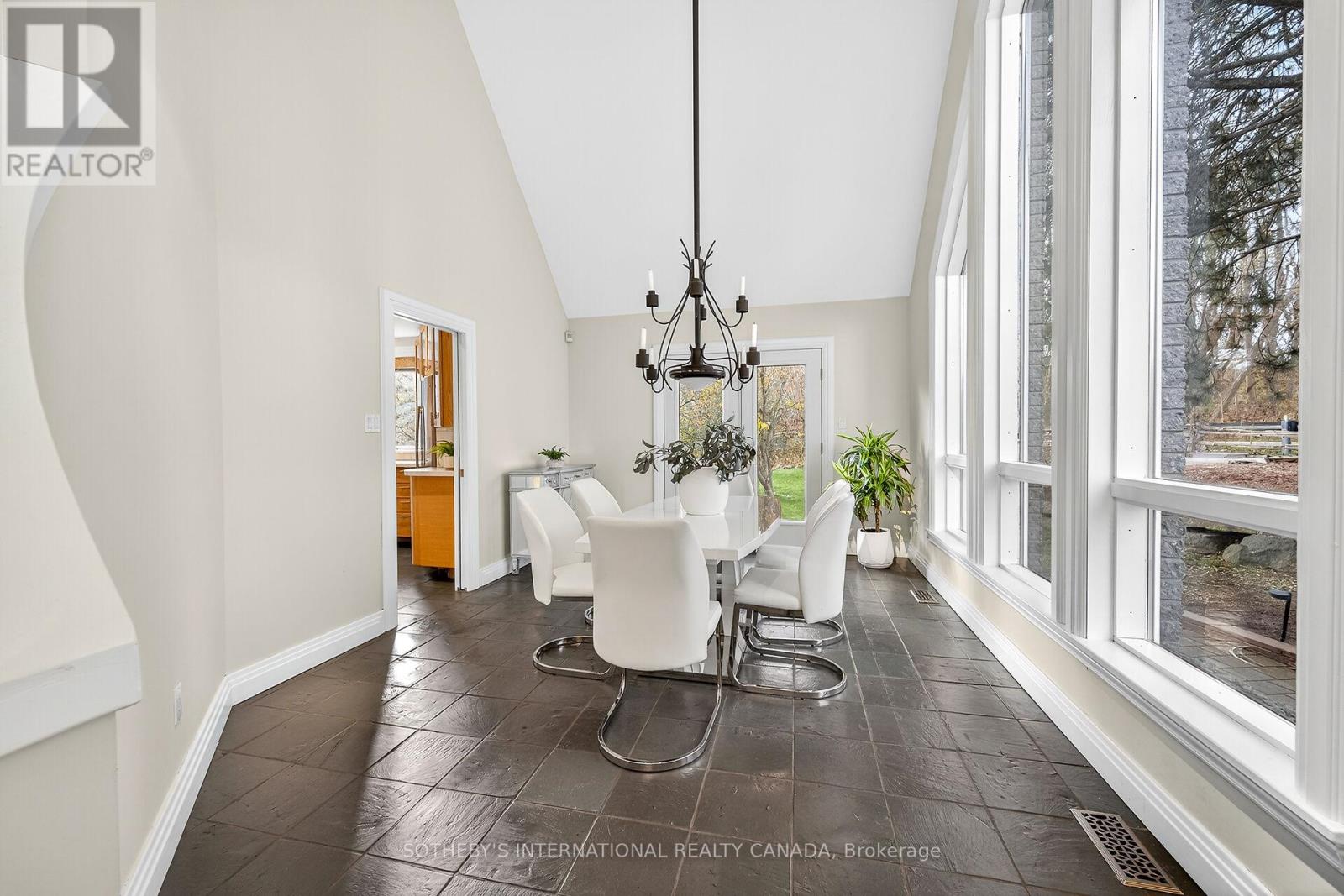 774 Old Dundas Road, Hamilton, Ontario  L9H 5E3 - Photo 17 - X13003838