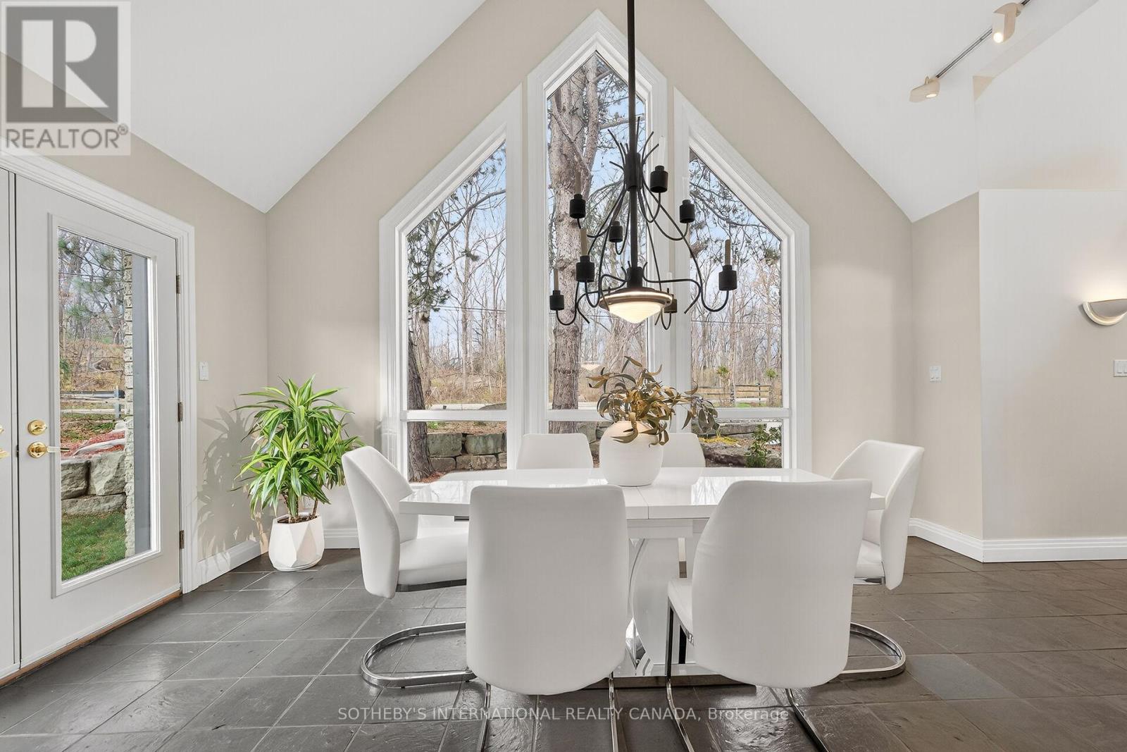 774 Old Dundas Road, Hamilton, Ontario  L9H 5E3 - Photo 18 - X13003838