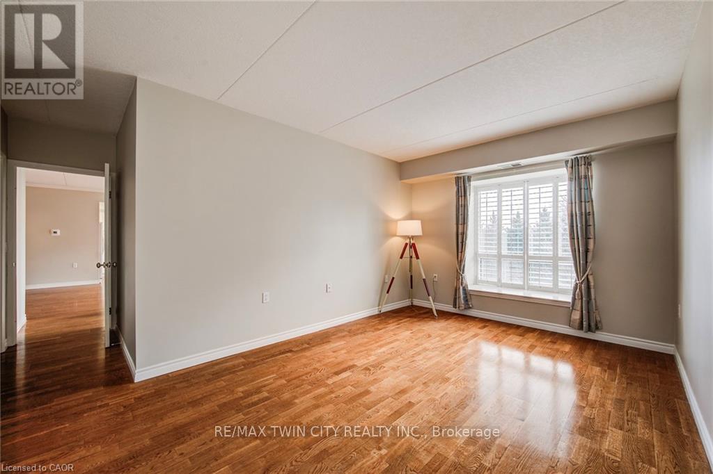 507 - 405 Erb Street W, Waterloo, Ontario  N2L 1W7 - Photo 24 - X13003862