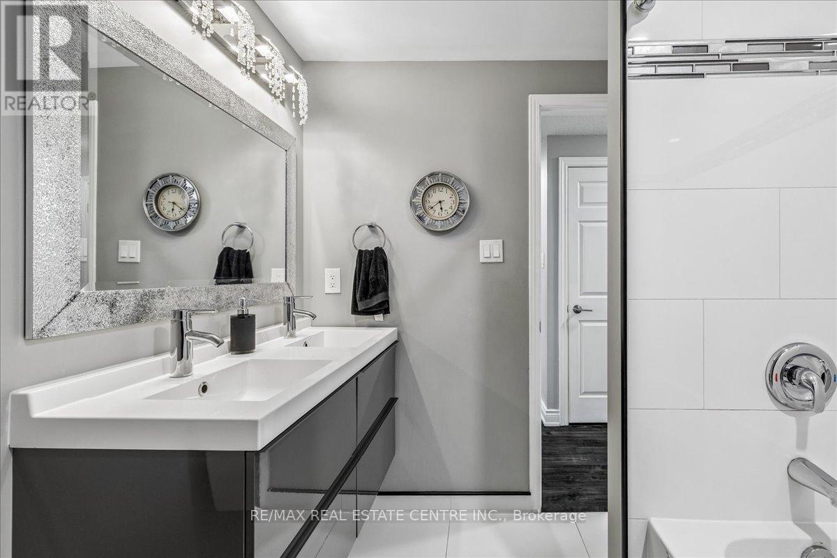 49 - 1155 Paramount Drive, Hamilton, Ontario  L8J 2N2 - Photo 37 - X13003926