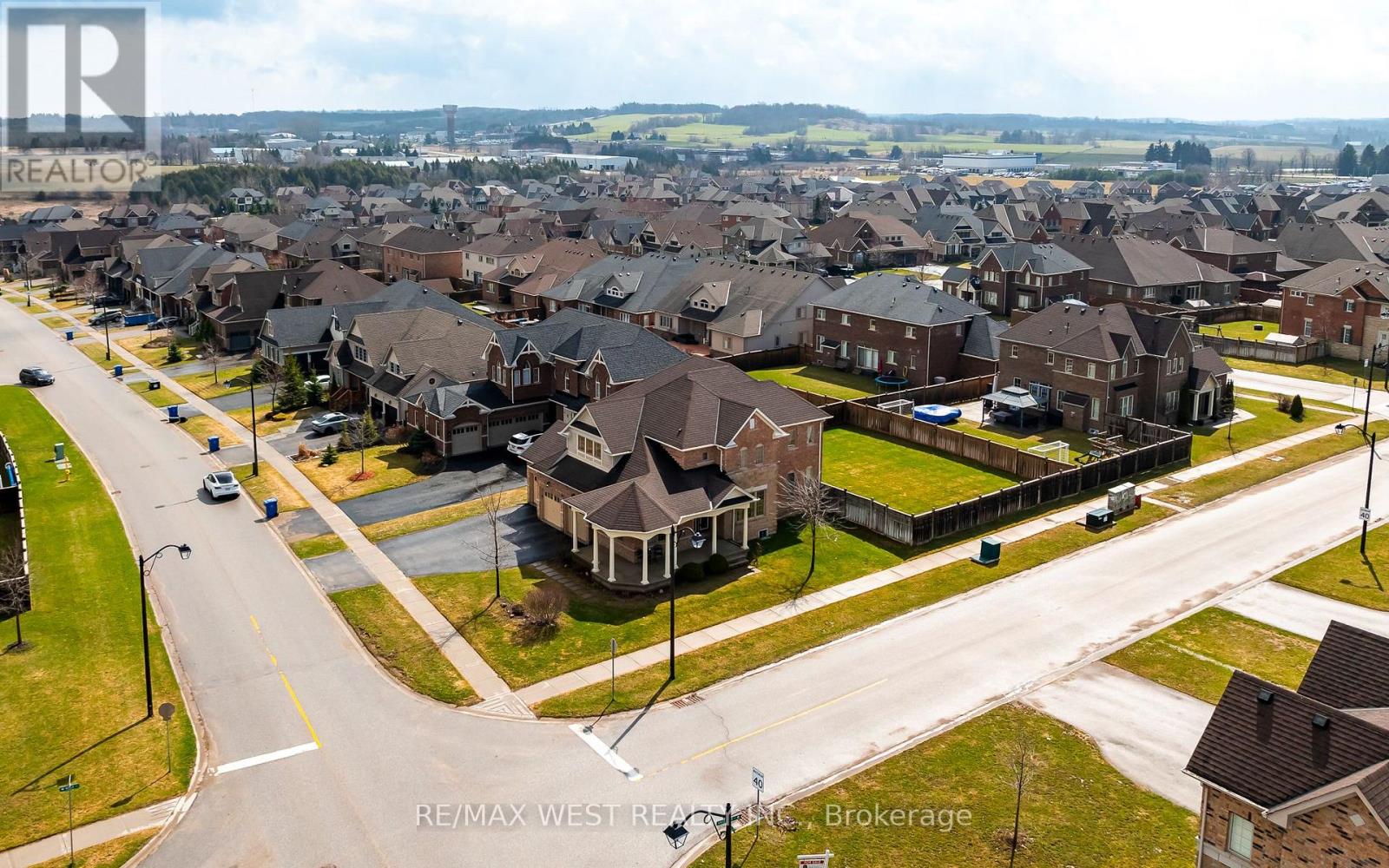 10 Stonegate Avenue, Mono, Ontario  L9W 5K6 - Photo 24 - X13003976