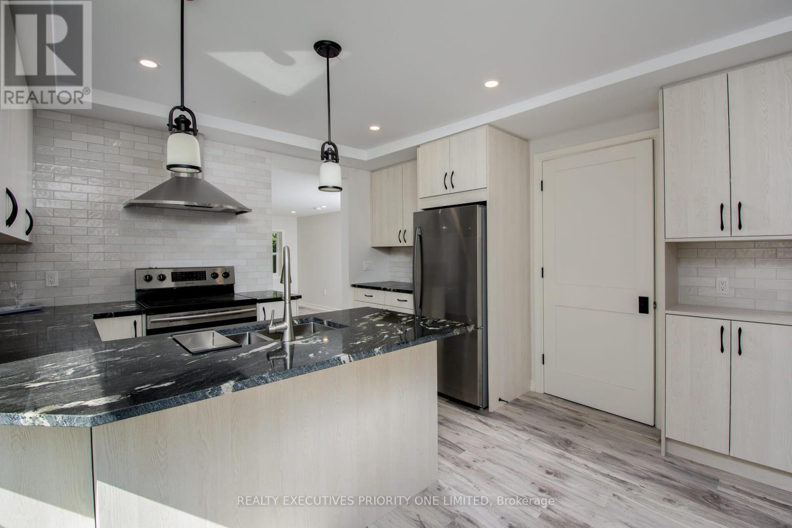 152 Main Street W, Shelburne, Ontario  L0N 1S3 - Photo 5 - X13003990