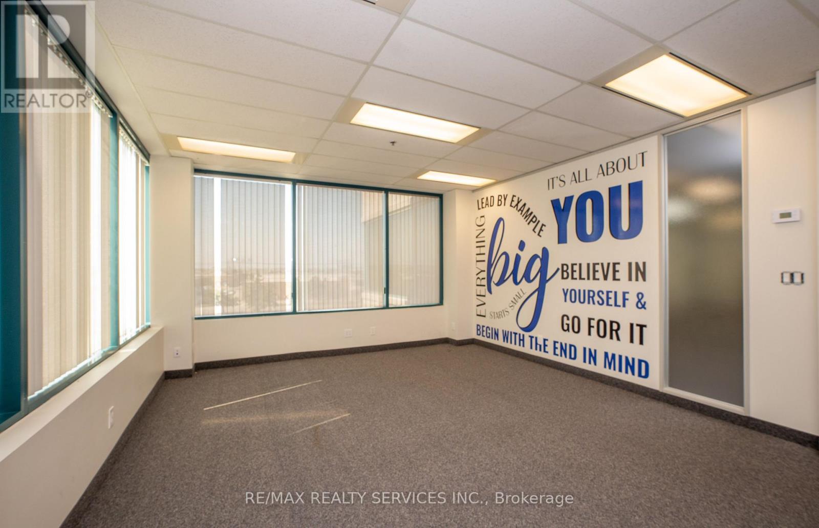 303 - 989 Derry Road, Mississauga, Ontario  L5T 2J8 - Photo 10 - W12996420