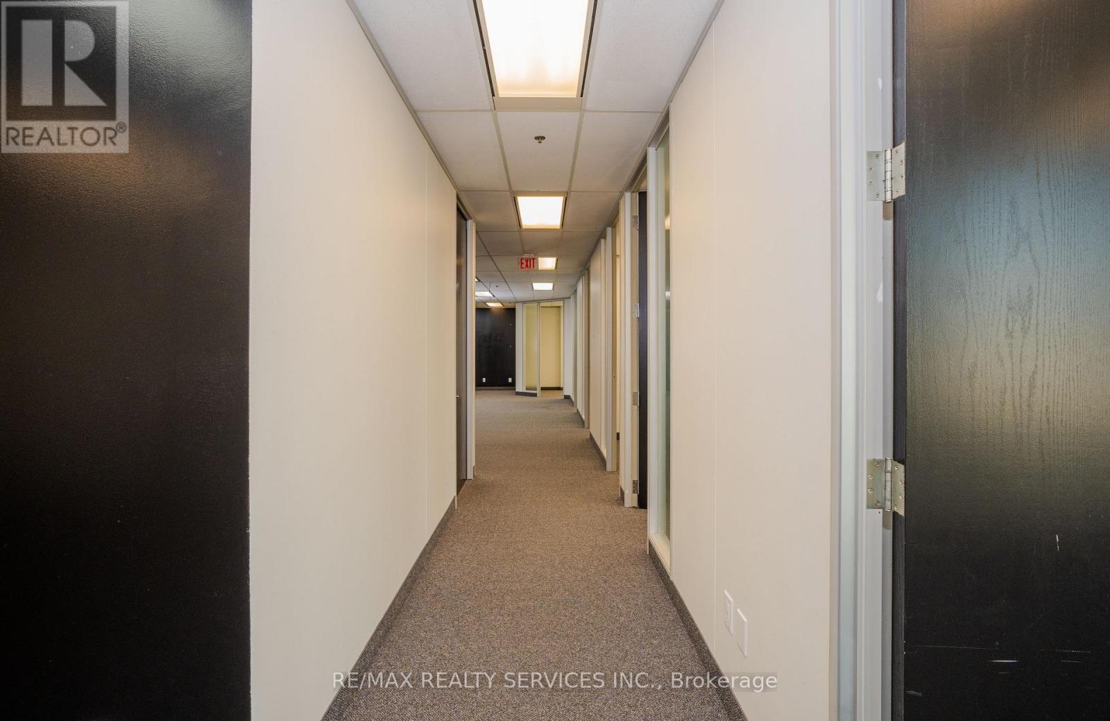 303 - 989 Derry Road, Mississauga, Ontario  L5T 2J8 - Photo 30 - W12996420