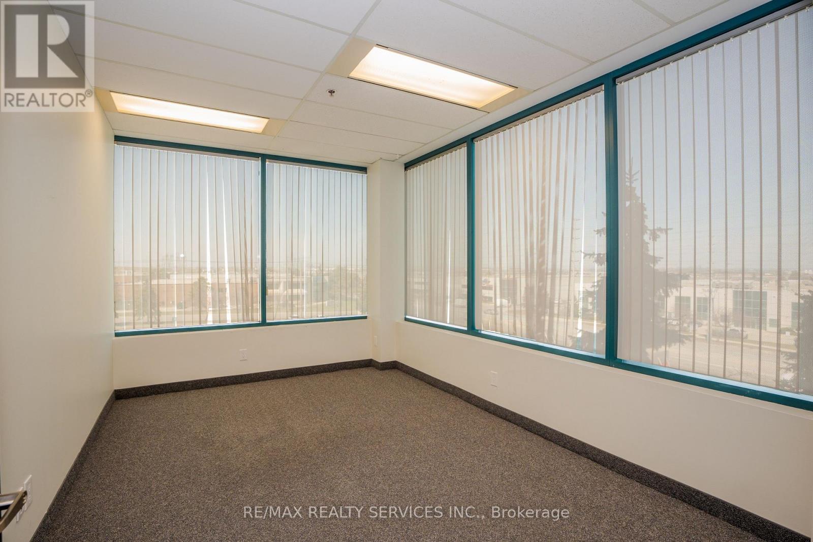 303 - 989 Derry Road, Mississauga, Ontario  L5T 2J8 - Photo 29 - W12996420