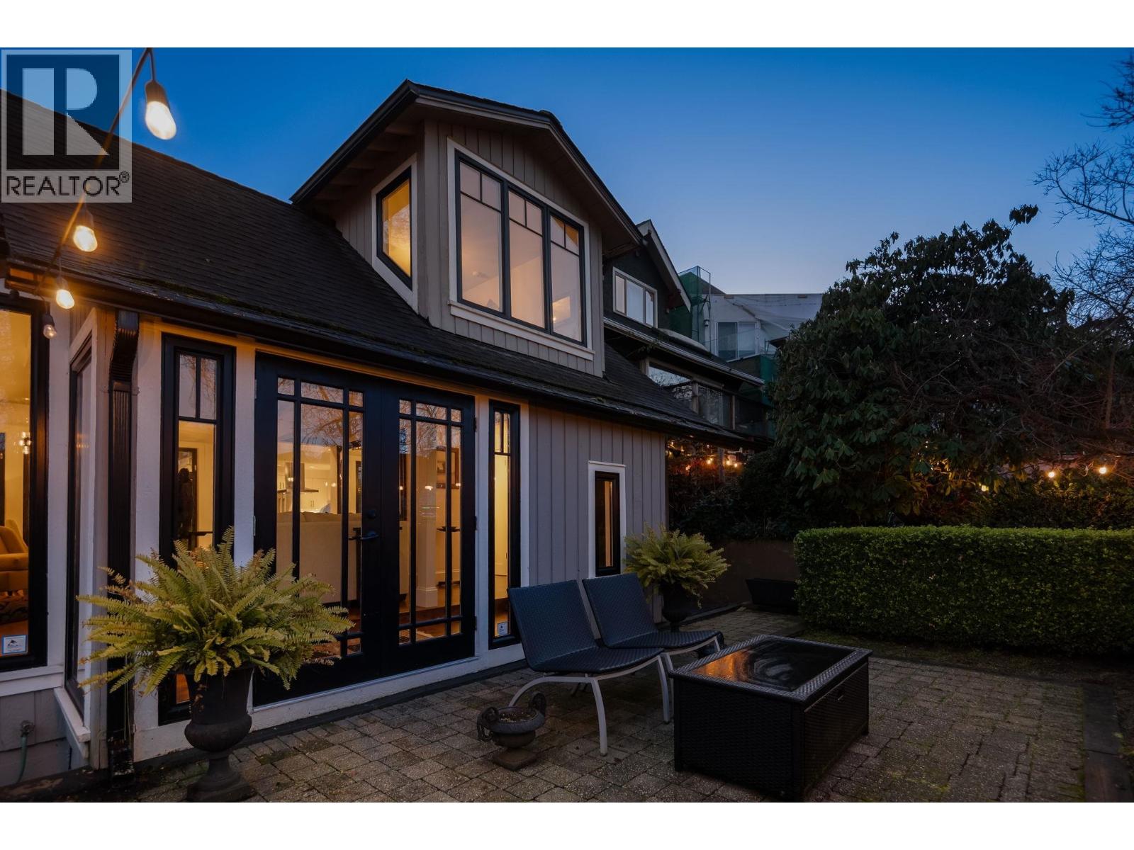 Listing Picture 29 of 37 : 3814 W 11 AVENUE, Vancouver / 溫哥華 - 魯藝地產 Yvonne Lu Group - MLS Medallion Club Member