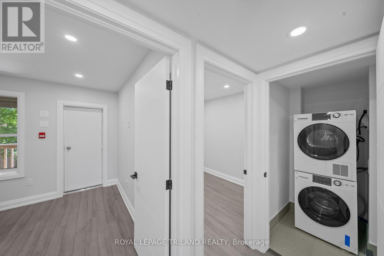 4 - 15 Balmoral Avenue S, Hamilton, Ontario  L8M 3J7 - Photo 11 - X13004062