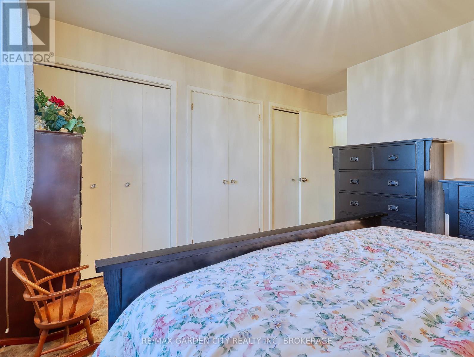 30 Glenview Avenue, St. Catharines, Ontario  L2N 2Z8 - Photo 25 - X13004036