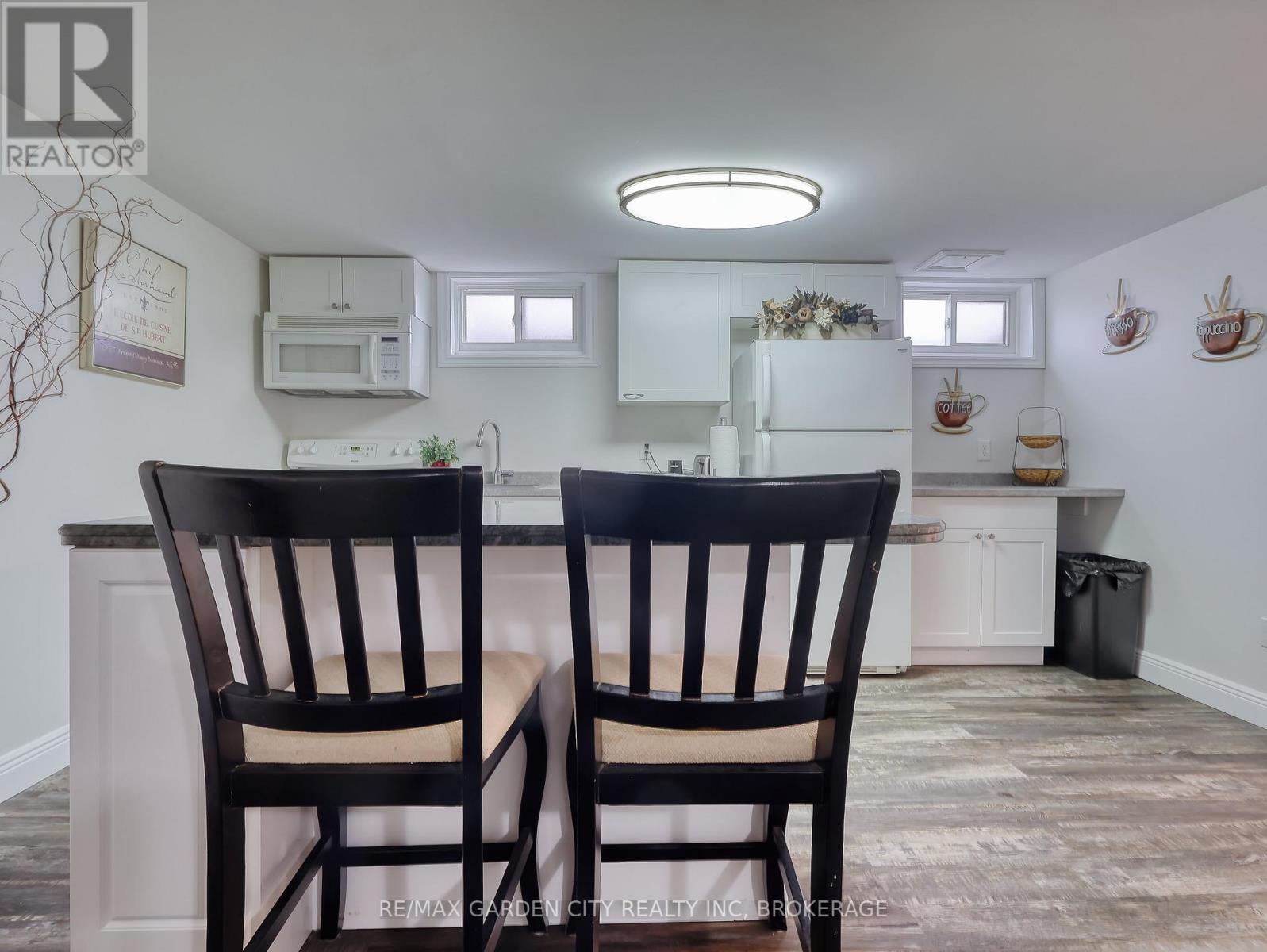 30 Glenview Avenue, St. Catharines, Ontario  L2N 2Z8 - Photo 35 - X13004036