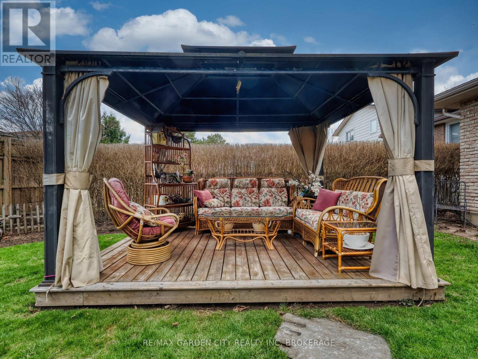 30 Glenview Avenue, St. Catharines, Ontario  L2N 2Z8 - Photo 9 - X13004036