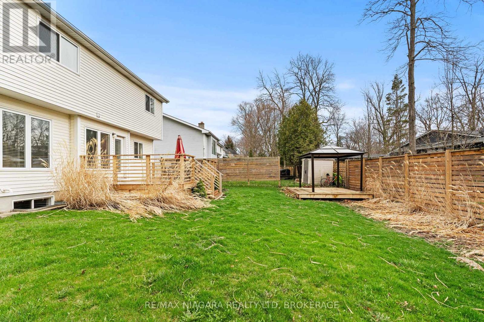 12 Oak Drive, Niagara-On-The-Lake, Ontario  L0S 1J0 - Photo 37 - X13004102