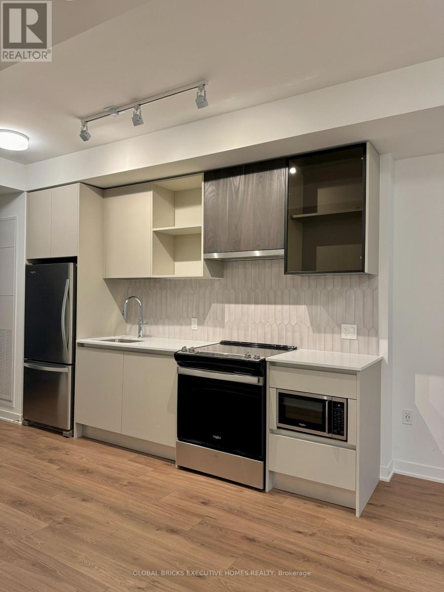 629 - 395 Dundas Street W, Oakville, Ontario  L6M 5R8 - Photo 6 - W12984758