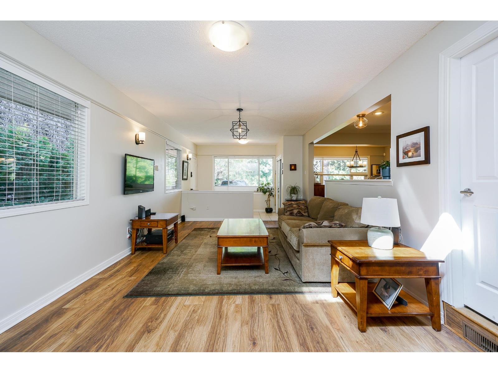 15460 26 Avenue, Surrey, British Columbia  V4P 1C6 - Photo 3 - R3111713