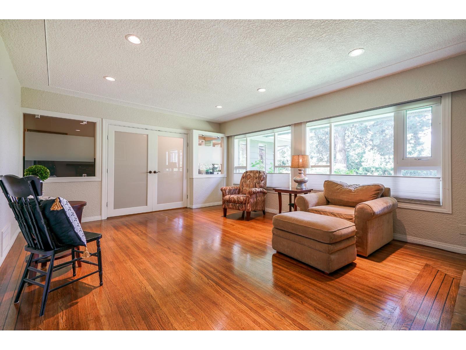 15460 26 Avenue, Surrey, British Columbia  V4P 1C6 - Photo 5 - R3111713