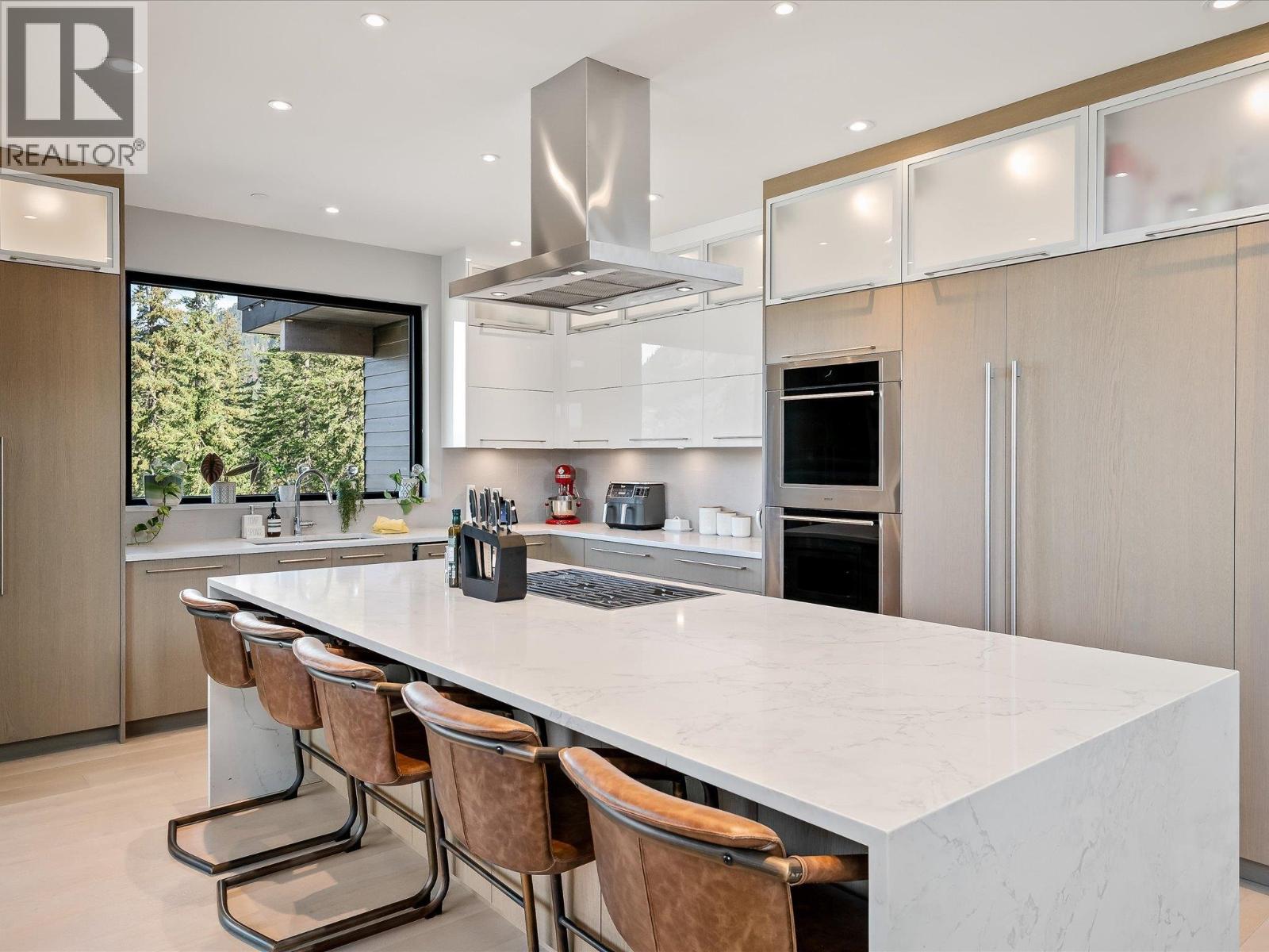 9292 Steller's Way, Whistler, British Columbia  V8E 1M1 - Photo 7 - R3038577